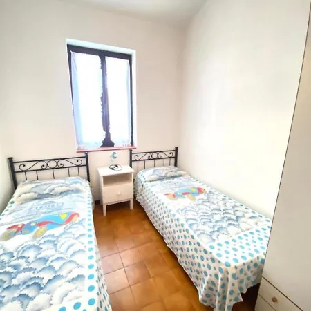 Cinta 6 Apartment